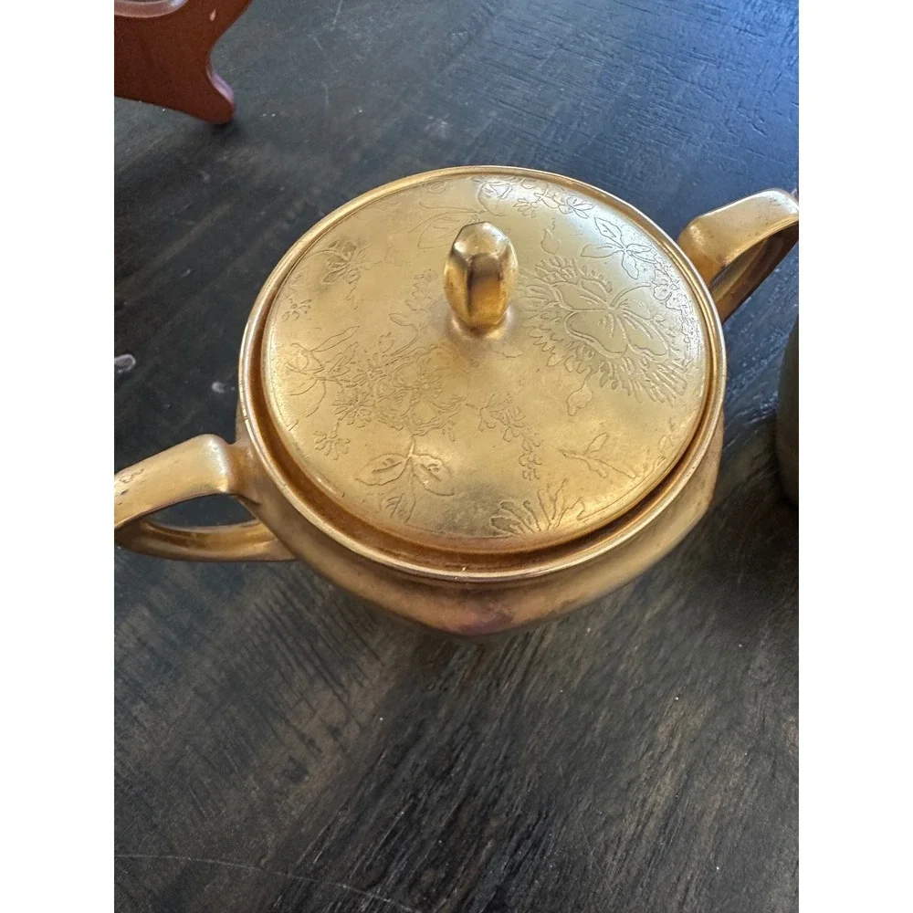 Vintage Gold Etched Floral Porcelain Creamer & Covered Sugar Bowl Set 11327 EUC